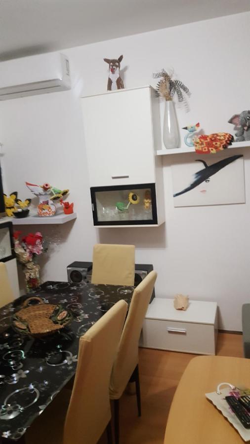 Vera Apartment Kampor Exteriör bild